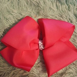 Large boutique bow